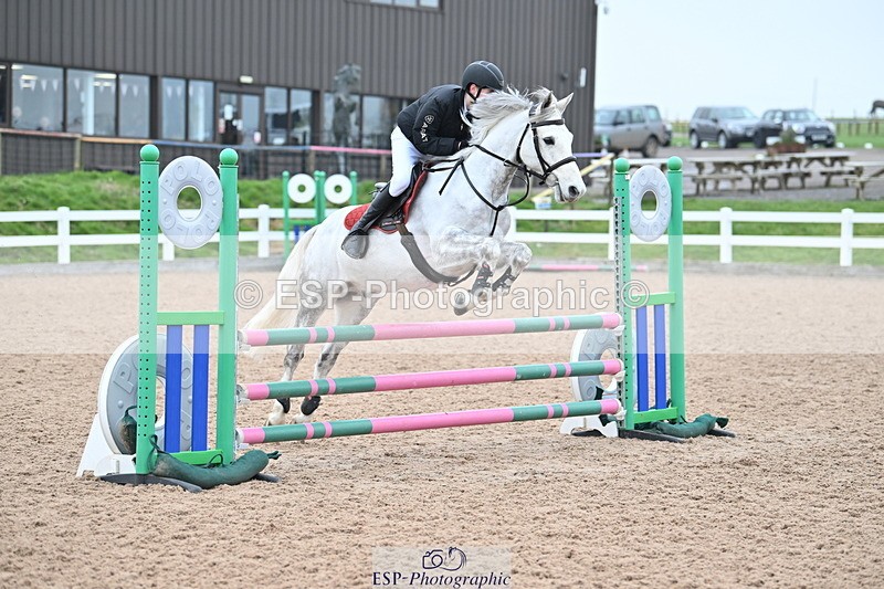 240128A-112127-00504 - Cls 3 Pony Discovery and 90cm Open