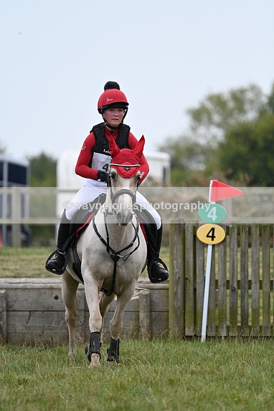 WJ7_8427 - 80cm XC Time 15:45 to 16:02