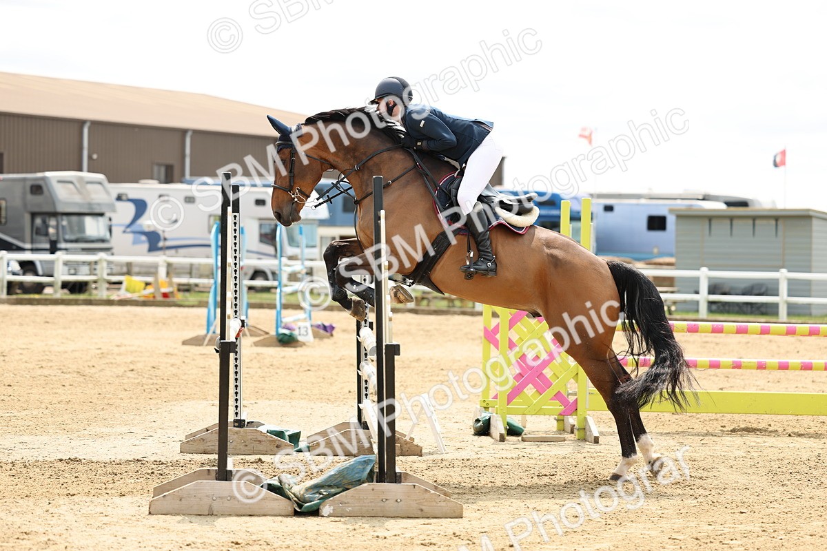 SBM_005615 - Class 17 - Senior Discovery - 1.00m