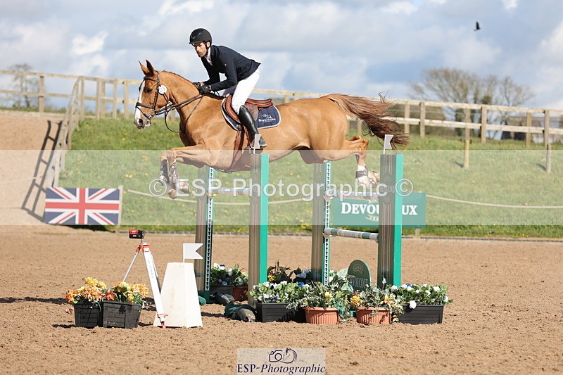 240419A-155923-09077 - Cls 10, 2 Star Big Tour 145cm  15.45 to 16.35 break