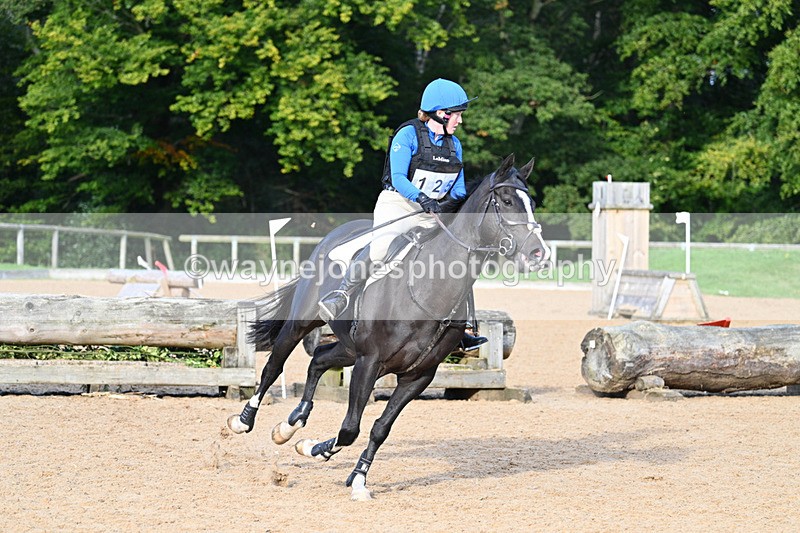 WJ7_5743 - Time 16:18 to 16:39