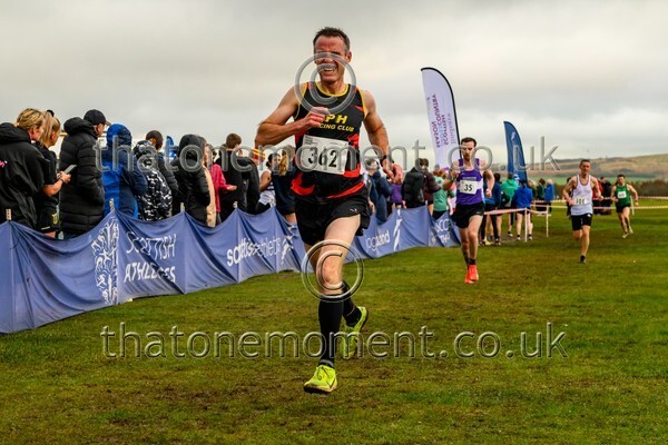 SCLan25-811463 - Senior Men Set Three