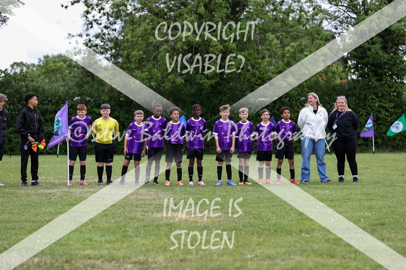 1DX30789 - Brook Field V Goddard Park