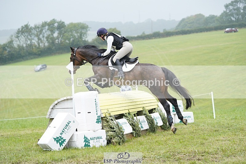 240901A-113058-07026 - 410-Octavia.Madden-NENAGH.II