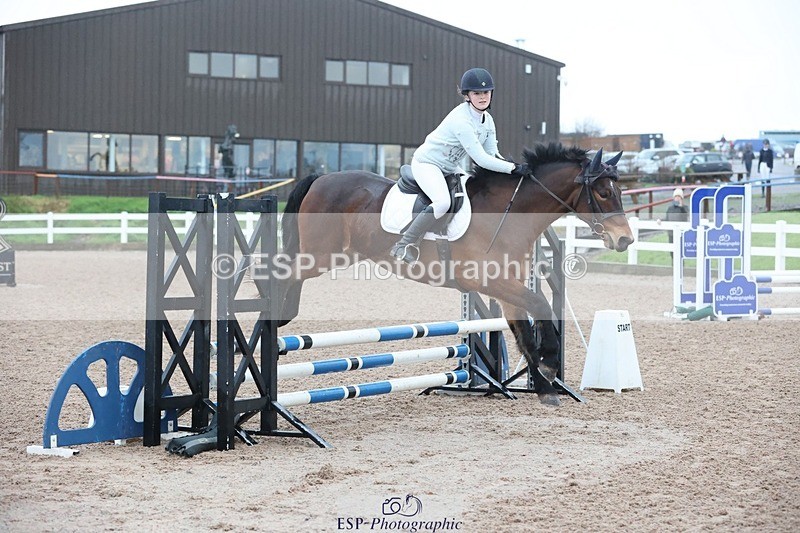 241201X-093442-00101 - Cls 02 Pony Intro 70