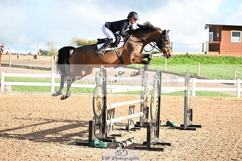 241023A-150954-01123 - Cls 5 Foxhunter and 1.20m Open