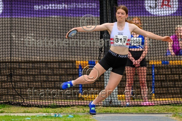 Sen25SUN-927647 - Field Female Set Two