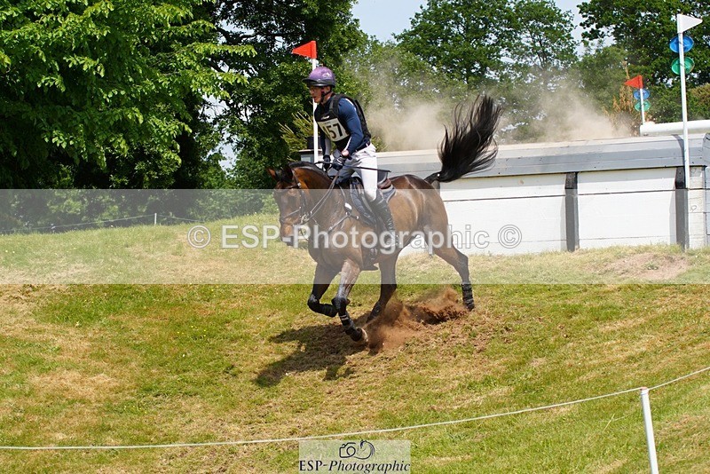 230528-134936-17455 - 457-FRIENDSHIP_VDL-Aaron_Millar-XC