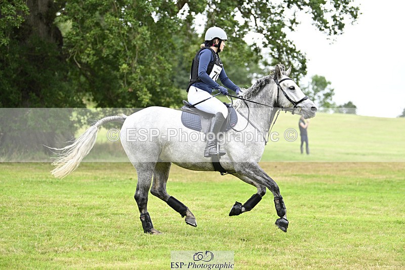 240825X-142755-34839 - 80cm XC 14.30 to 15.30