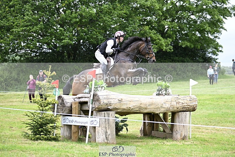 250524A-113157-09562 - B-317-Rupert.Batting-COOMBELAND.TALISMAN