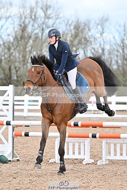 250328-105453-01346 - Cls 8 British Novice and 90cm