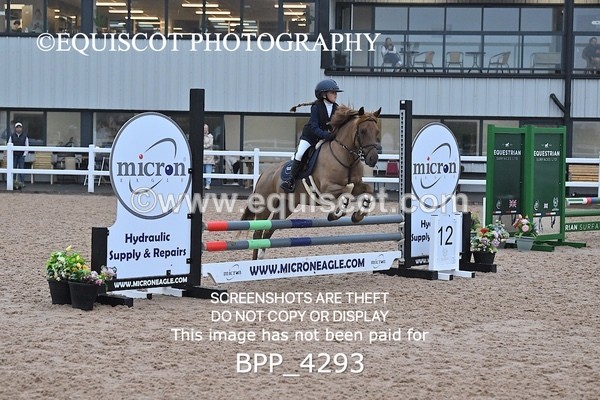 BPP_4293 - SAT CLASS 31 Cats & Pipes 128/138cms Debut C'ship Qualifier