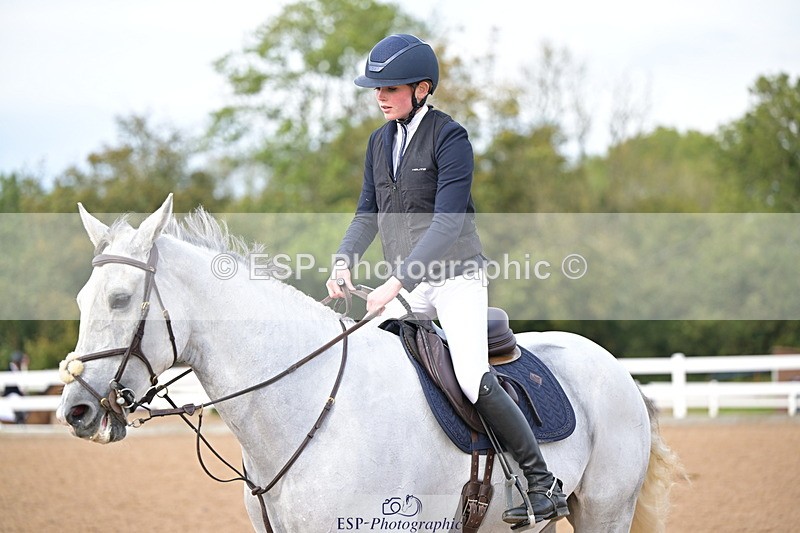 241004A-150932-02682 - Fri 12 1.15m Members Cup