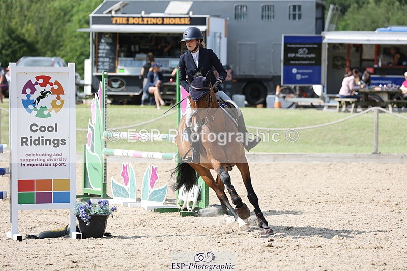 250614A-160544-08213 - Cls 30 1.05m Amateur Q and Open