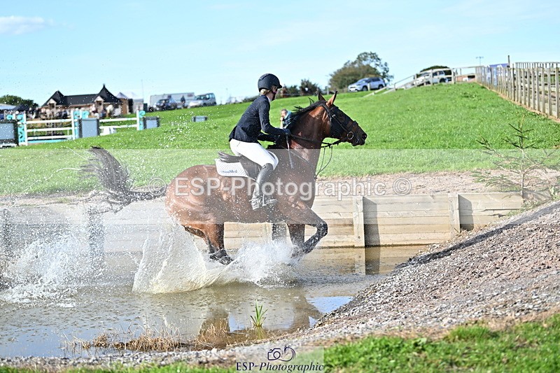 240913A-170156-05585 - Cls 19 Snr 1m Open Speed Derby