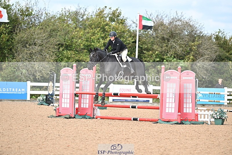 241005A-112157-03307 - SAT Cls 17 95cm Amateur Quali