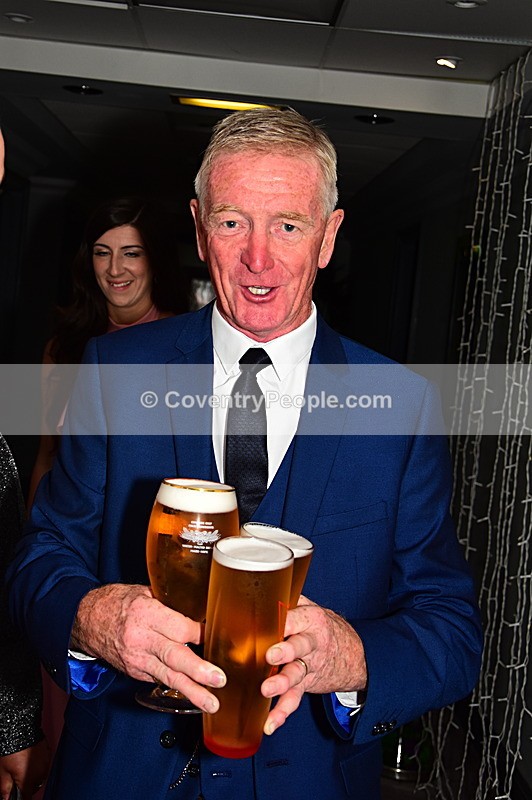 CON-1097 - Toni & Liam