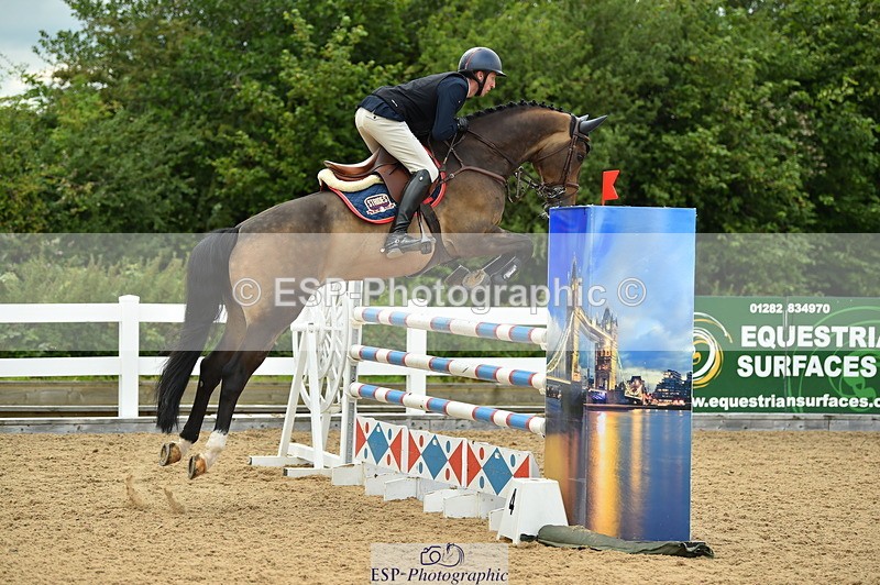 230720A-151004-03446 - Cls 17, 1 Star Silver 1.20m