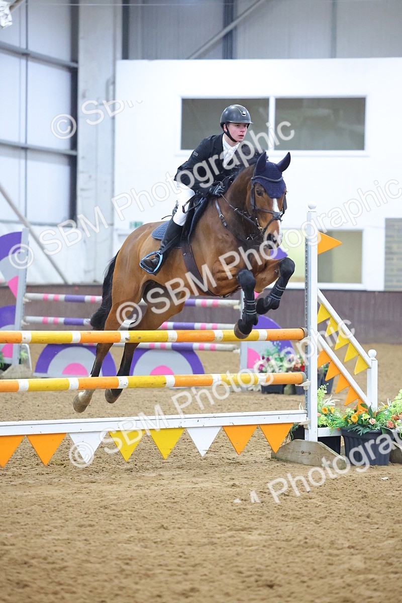 SBM_002005 - Class 15 - Senior Newcomers - First Round (1.10m)