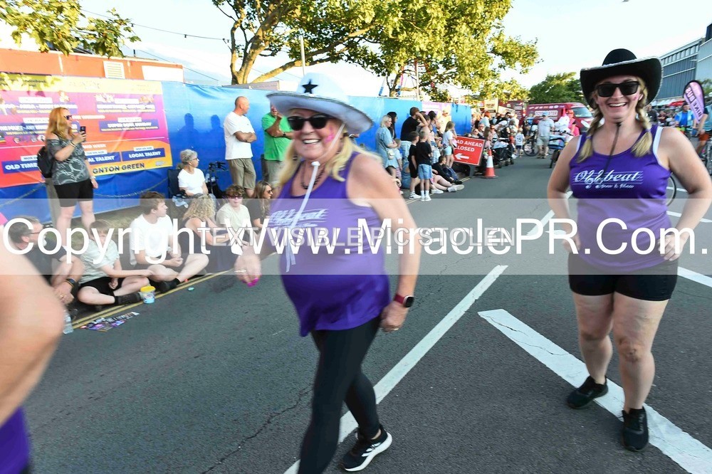 SH4_3829 - Carnival Procession.