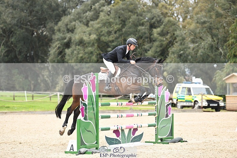 240414-142132-03769 - Cls 05A&B Snr Fox & 120 Open