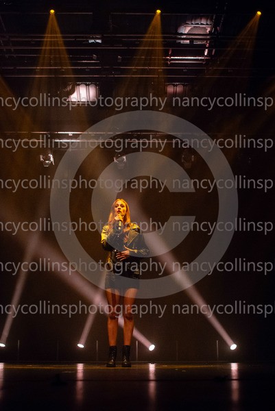 00606 - Somebody To Love