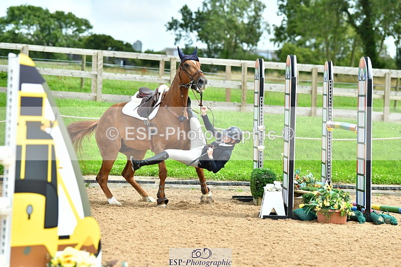 230728A-141128-02809 - Cls 3 Foxhunter