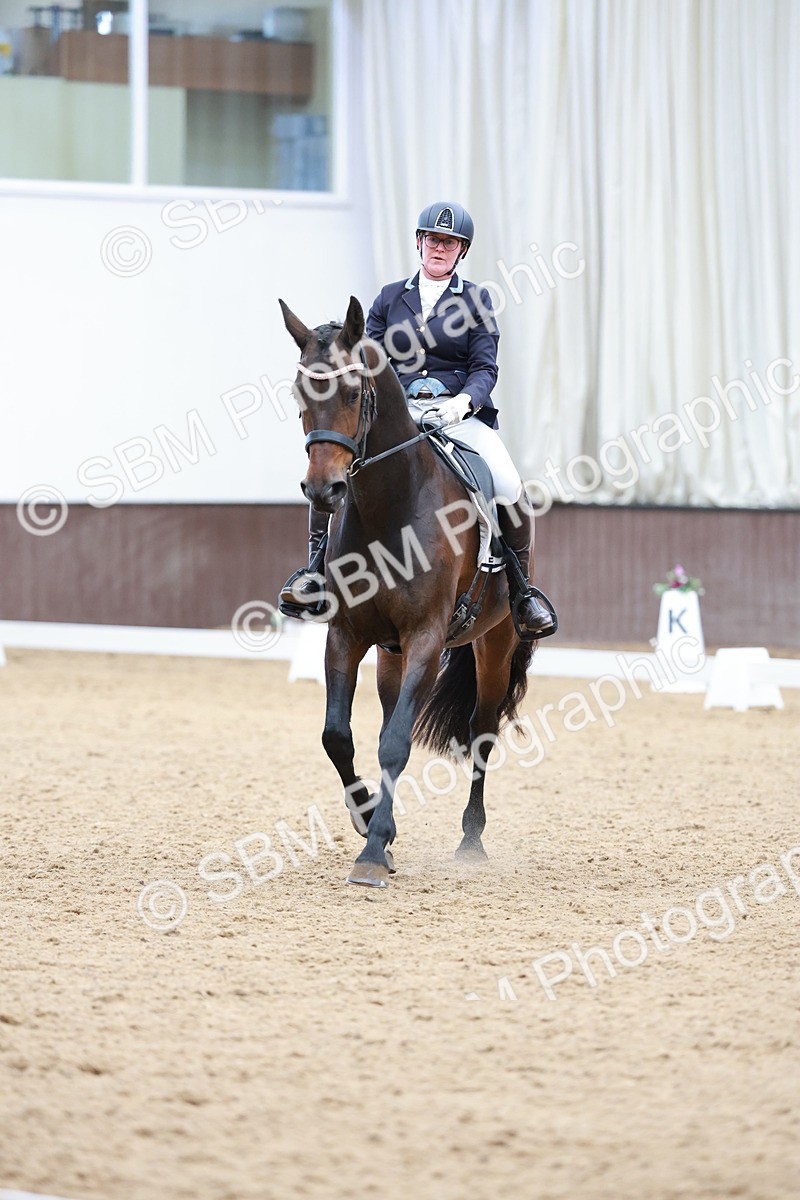 SBM_009991 - Class 6b - Novice 6 - 12.40-13.43