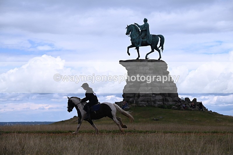 DSC_9541 - Time at Statue 15:11 to 15:58