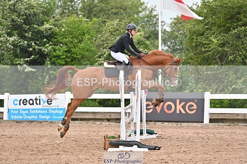 260508-090804-04329 - Cls 17 British Novice and 90cm Open