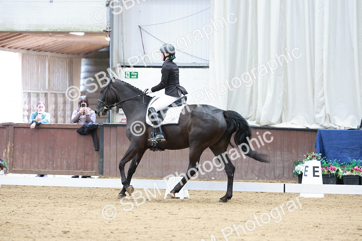 SBM_009224 - Class 6b - Novice 6 - 11.02-12.19