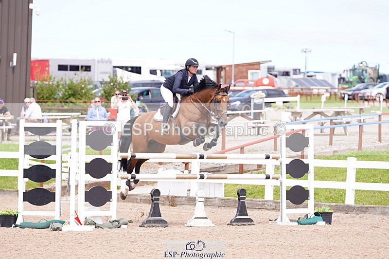 240721A-142434-18668 - Cls 32, YH 6 Yr Olds 1.30m