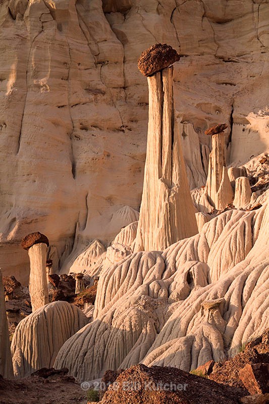 Wahweap Wash Hoodoos - Current Show