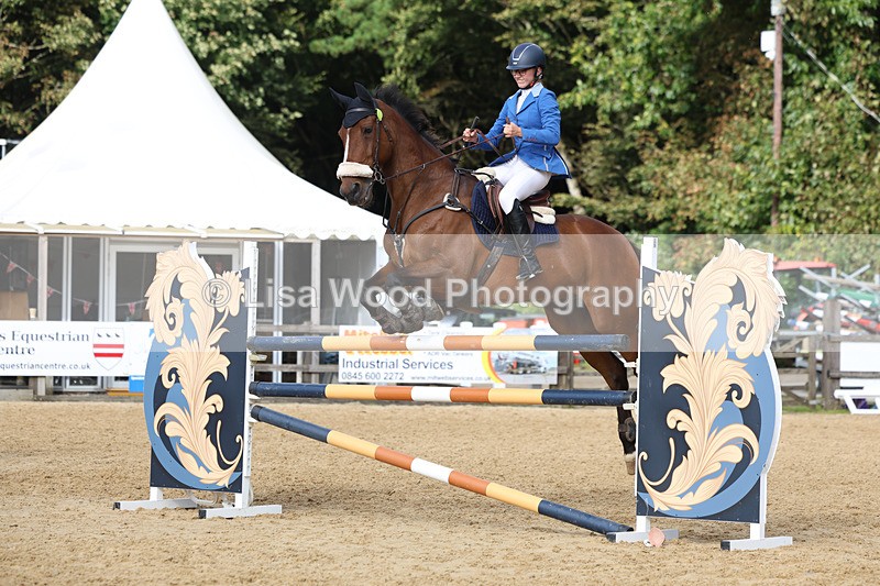 3E7A0544 - Class 13: Senior Newcomers/1.10m open