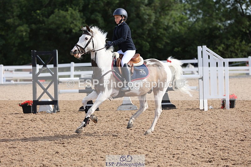 240629A-085841-02788 - Cls 16 British Novice and 80cm Open