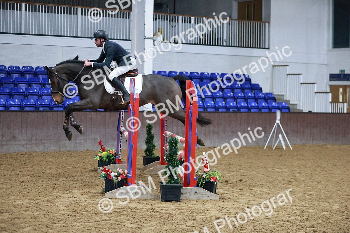SBM_003925 - Class 16 - Senior Discovery - 1.00m