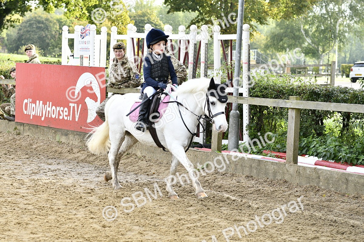 SBM_57166 - J61 - Mini Clear Round 30cm & 40cm