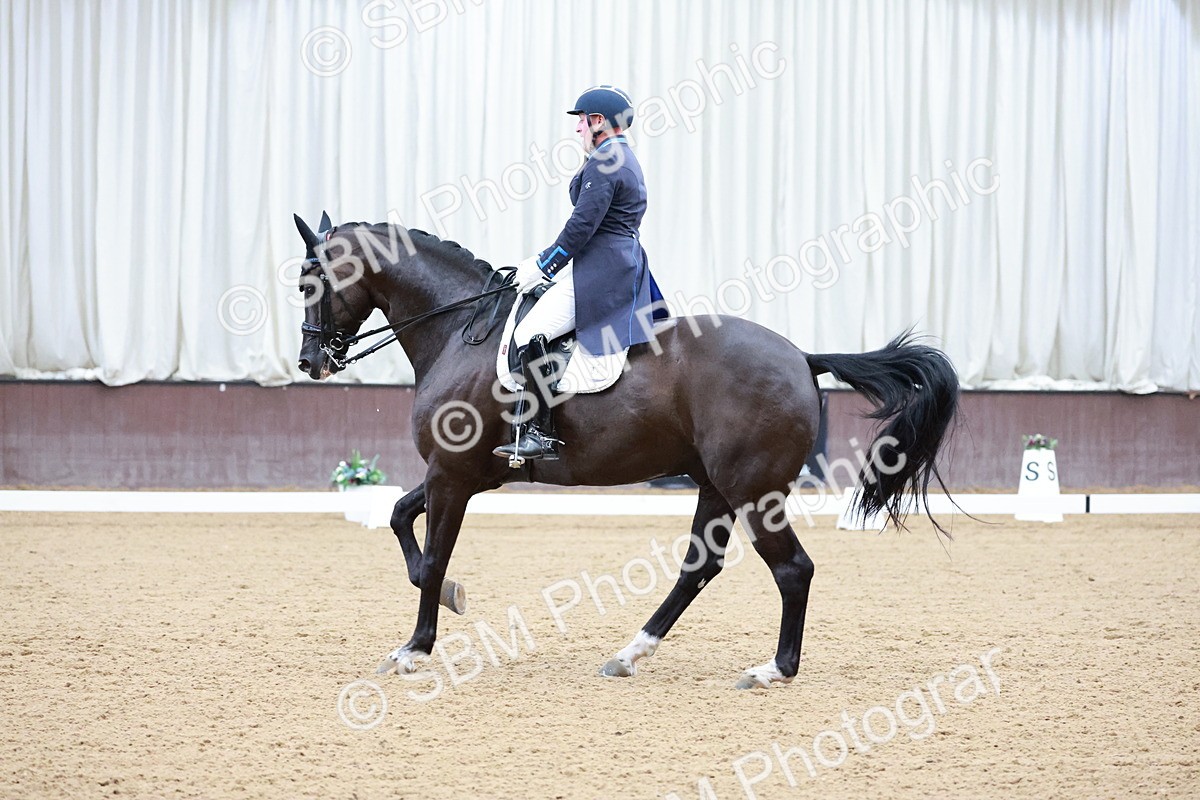 SBM_015942 - Class 5 - FEI INT II - 15.48-17.00