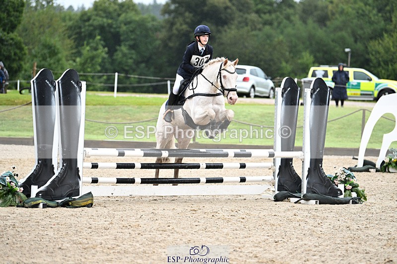 240824X-093745-23277 - 70cm Round 2 9.30 to 10.30