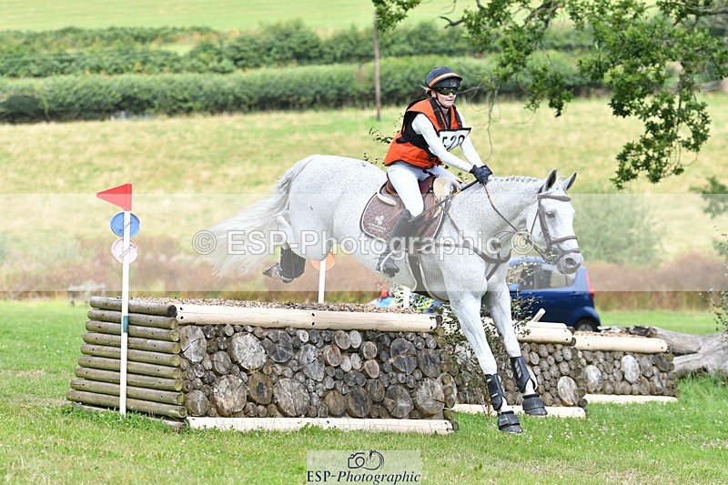 240804-134904-14991 - 520-Honor_Redhouse-GAGA_LADY