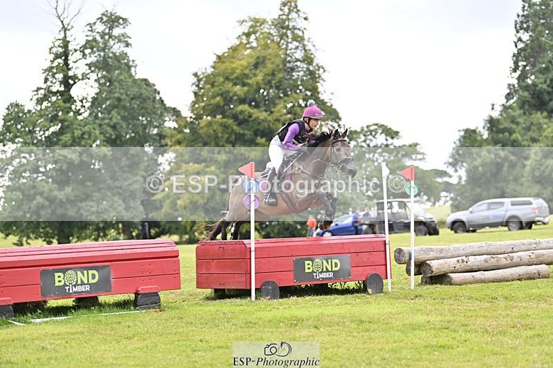 240825X-154648-36104 - 80cm XC 15.30 to 16.30