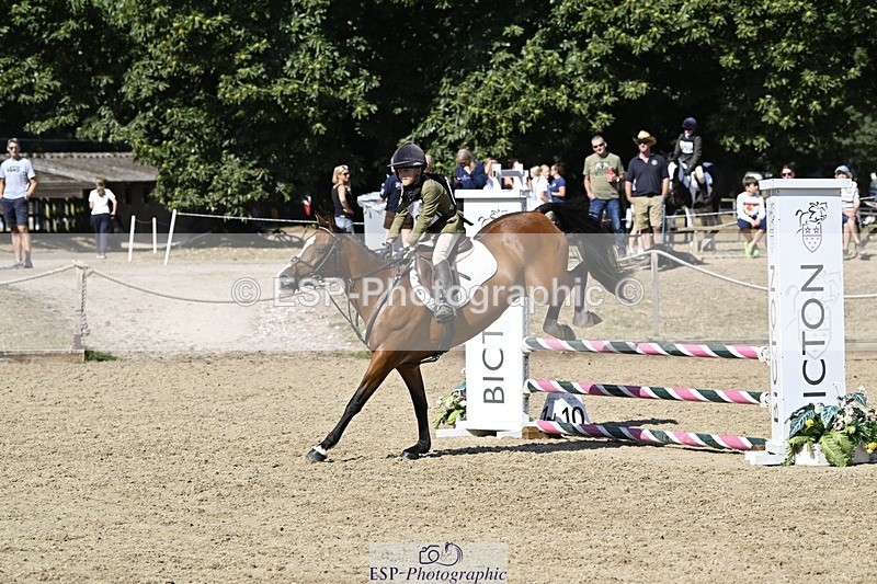 250823A-105505-28656 - WC Round 2 10.30 to 11.30