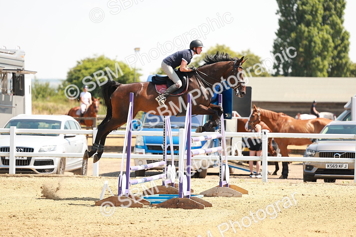 SBM_001836 - Class 5 - Senior Foxhunter - 1.20m