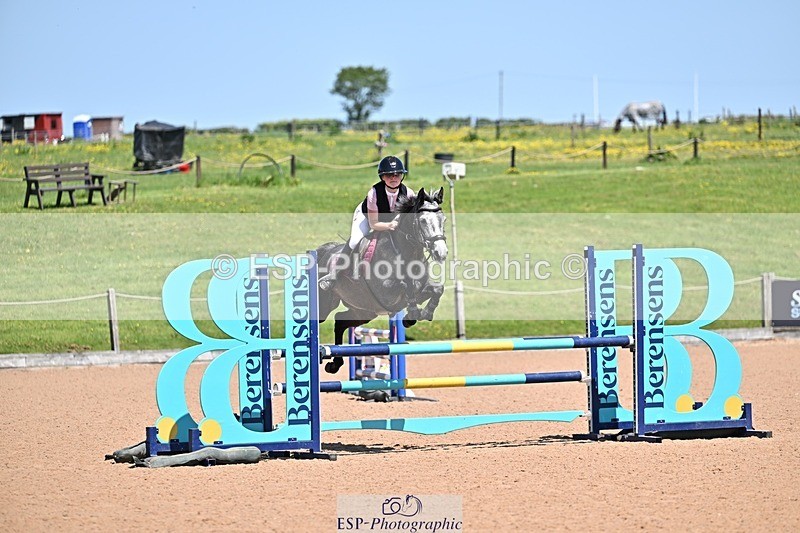 260524-133345-01913 - Cls 33 Pony Discovery and 90cm Open