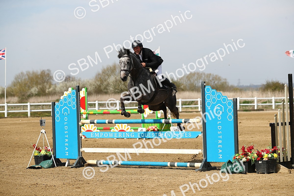 SBM_002479 - Class 10 - Senior Newcomers - 1.10m