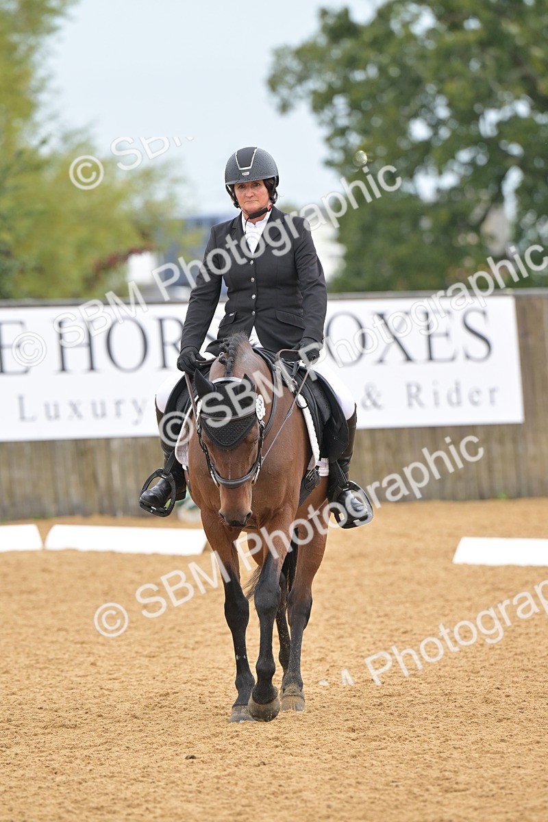 SBM_02299 - D2 - Small Tour Championship Intro 2