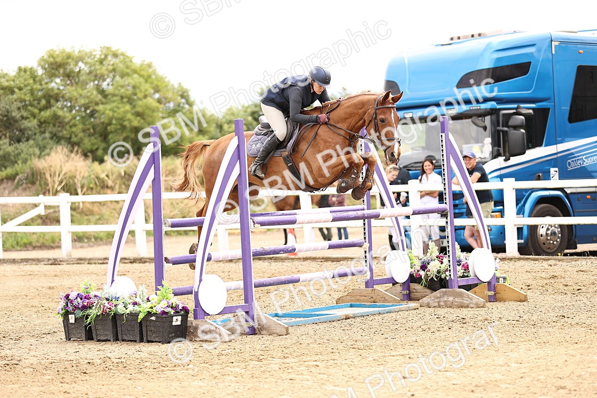 SBM_003051 - Class 21 - Senior Newcomers - 1.10m