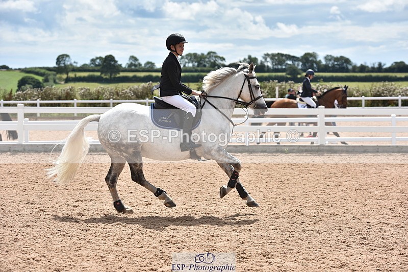 230806A-135850-02279 - Cls 21 Pony Newcomers & 1m Open