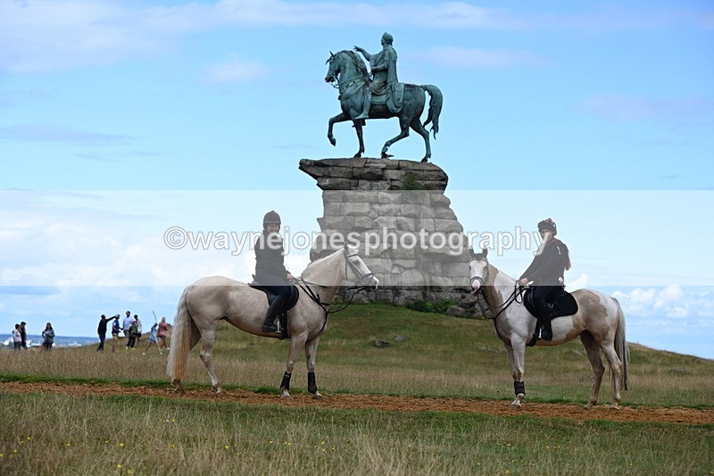DSC_8489 - Time at Statue 13:52 to 14:33