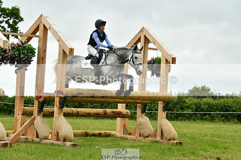 250524A-125731-10467 - B-357-Rosalind.Canter-ARMSCOTE.EXPLORER